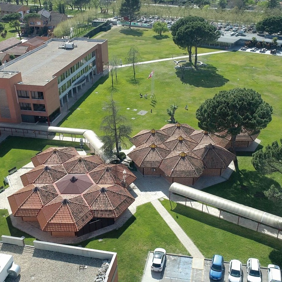 Universidad Camilo José Cela