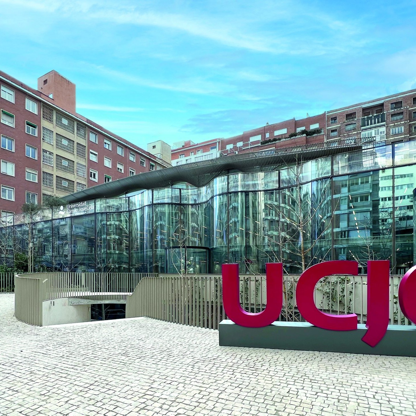 Universidad Camilo José Cela