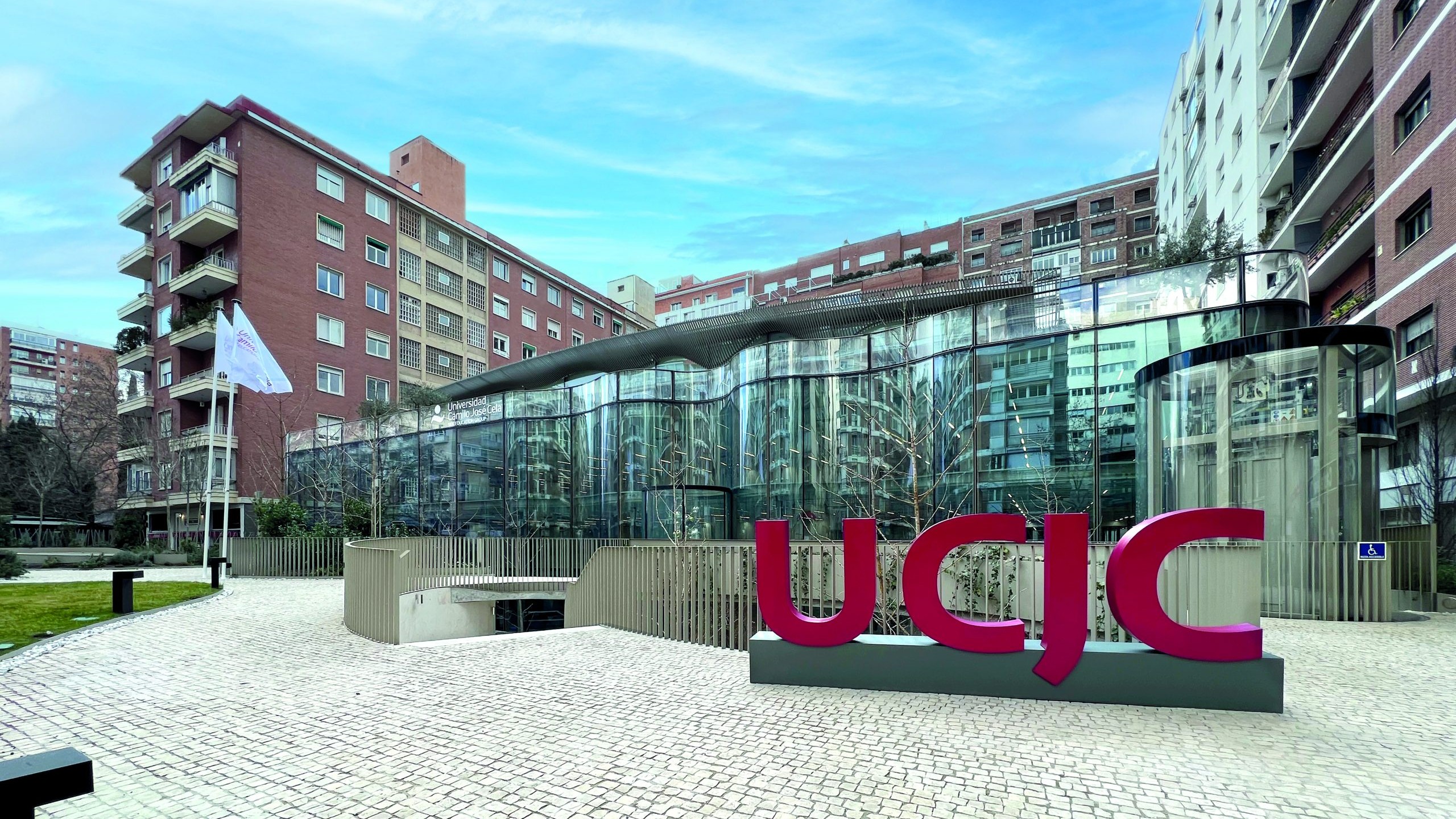 Universidad Camilo José Cela